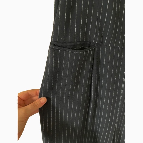 Anthropologie The Essential Jumpsuit - Black and White Pinstripe - Size 6 - Picture 5 of 6